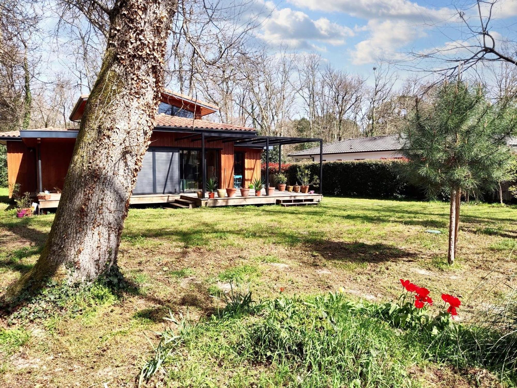 Maison Spacieuse A Saint Selve Avec Jardin Et Barbecue 125 M² Exteriér fotografie